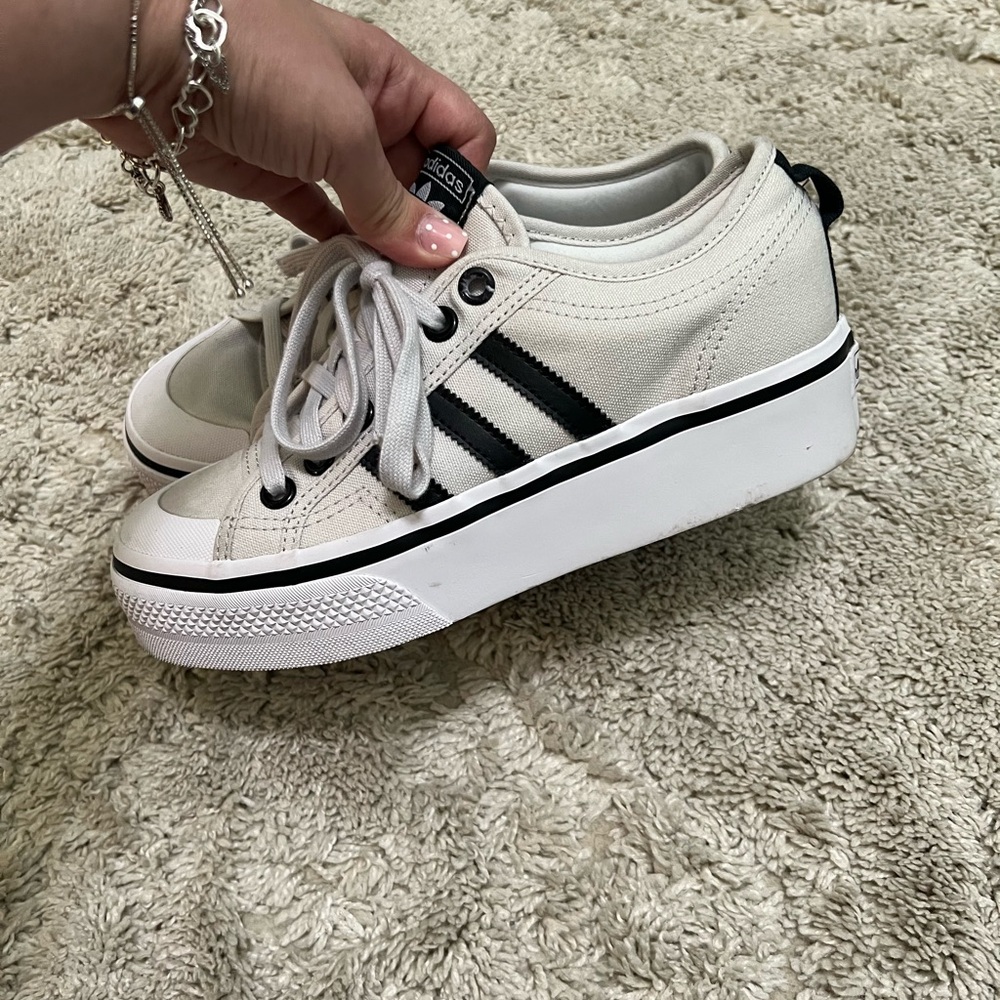 adidas Women's Cream and Black Sneakers